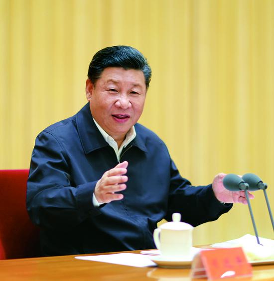 2018年7月3日至4日，全國組織工作會議在北京召開。中共中央總書記、國家主席、中央軍委主席習(xí)近平出席會議并發(fā)表重要講話。 新華社記者 鞠鵬/攝