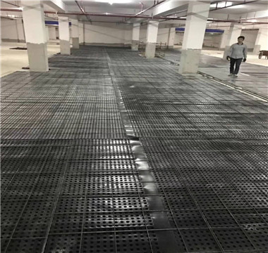 10mm排水板“程源”地下室車(chē)庫(kù)施工介紹